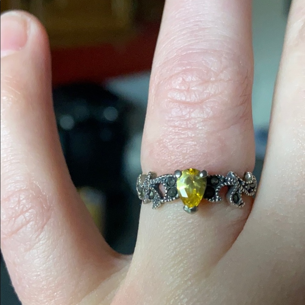 Sterling silver ring with yellow stone